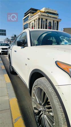 إنفينيتي QX70